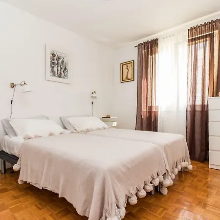 Bura Apartman Póla
